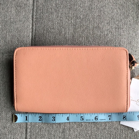 Jessica Simpson Peach and Cream Wallet - Picture 2 of 3